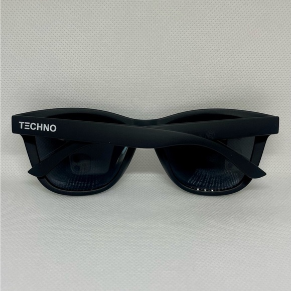 Berlin Style Techno Sunglasses - Picture 5 of 5